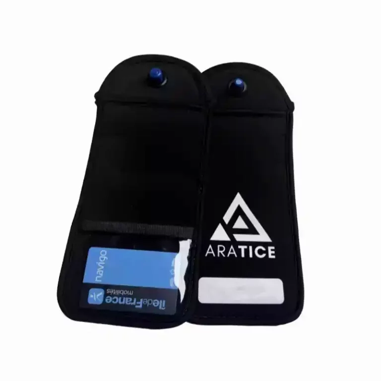 Pochette anti-ondes Araphone Blocker pour mise en place de la pause numérique au collège et lycée